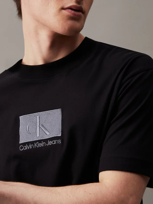 Тениска CK JEANS J30J325700